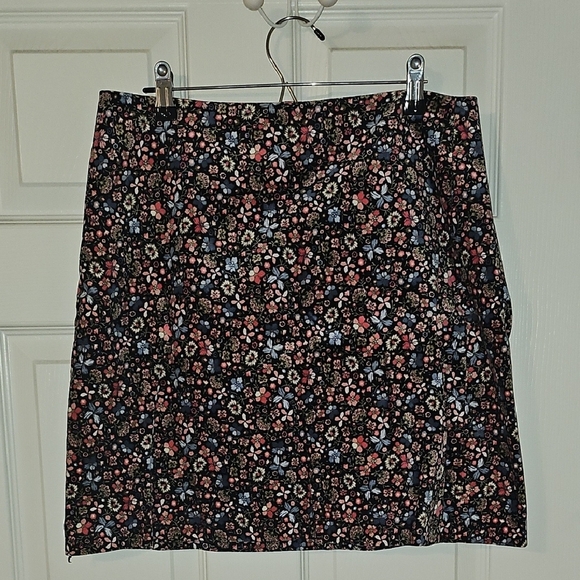 LOFT Dresses & Skirts - Floral Black Skirt